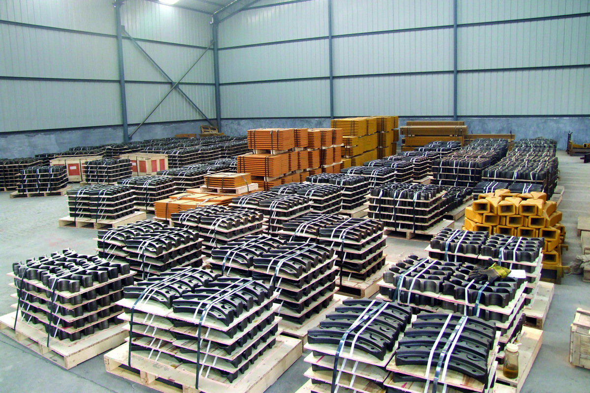 shantui komtasu bulldozer spare parts