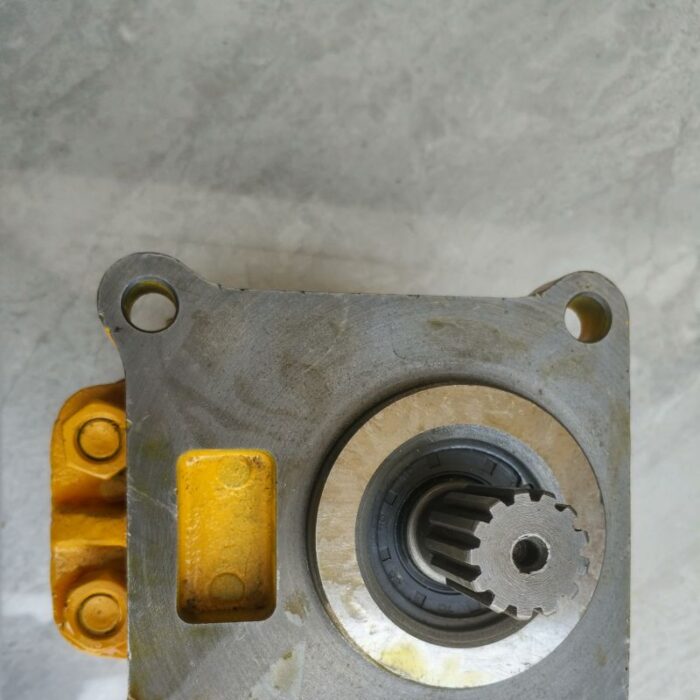 Shantui SD16 Transmission Pump 16Y-75-24000