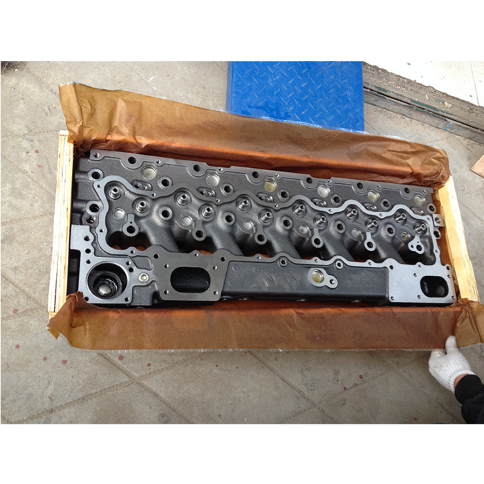 Shantui SD16 Cylinder head ass’y 7N8866/7C3906