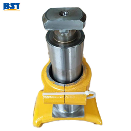 STRAIGHT TILT BLADE YOKE
