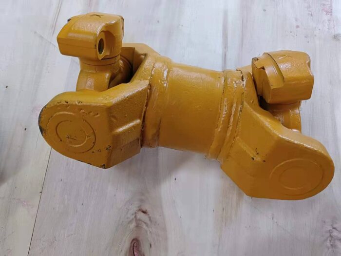 Komatsu D65 Universal Joint 14X-11-11200 14X-11-1110 (3)