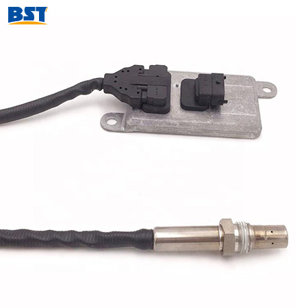 XCEC 24V Nitrogen Oxygen Sensor 2894940 2871979 For Cummins M11QSM11-3