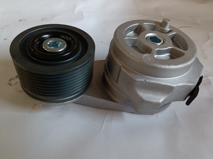 6754-61-4111 tensioner komatsu engine SAA6D107E SAA4D107E